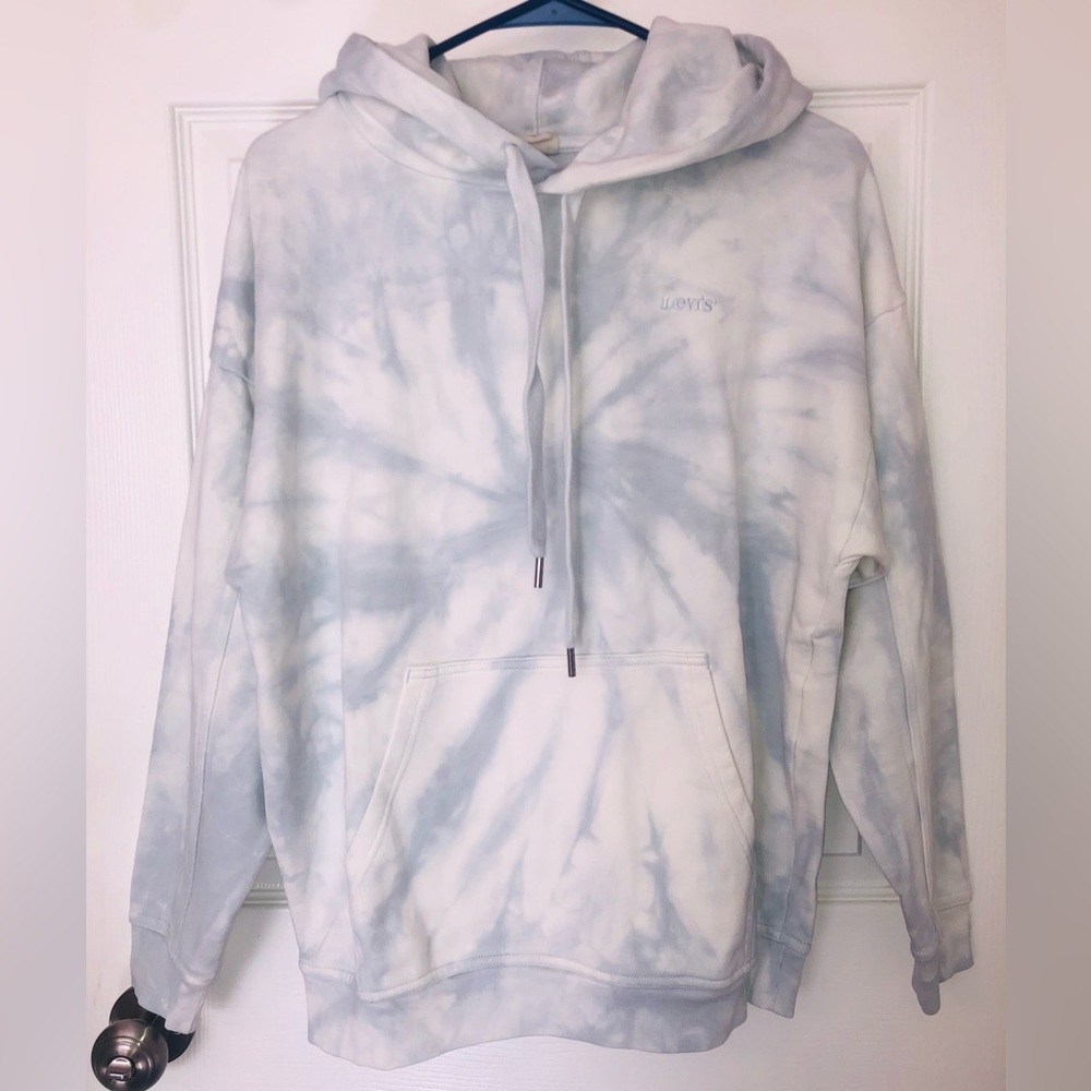 Levi’s Tie Dye hoodie (XS)